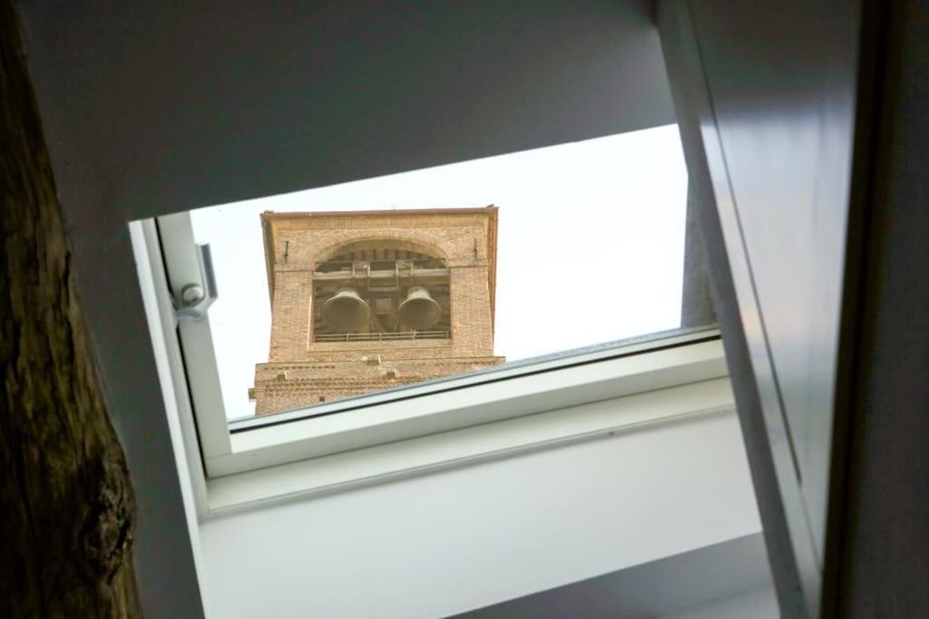 *New Attic*-Lucca Citycenter-Balcony-Netflix Bagian luar foto