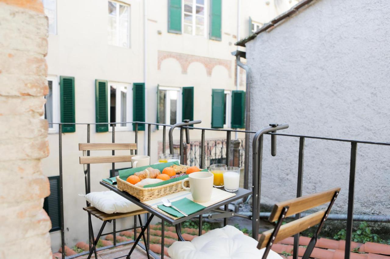 *New Attic*-Lucca Citycenter-Balcony-Netflix Bagian luar foto